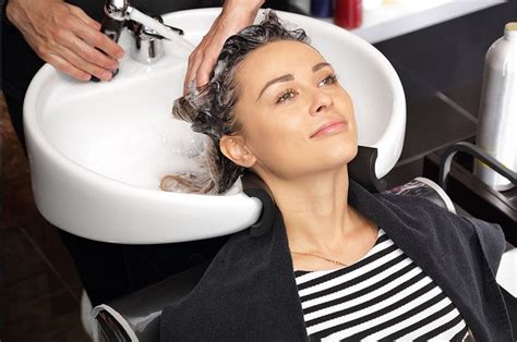 ladies salon in motor city|Best salons for hair treatments Near Me in Motor City, Dubai.